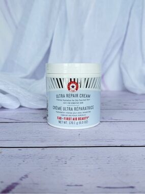 First Aid Beauty Ultra Repair Cream